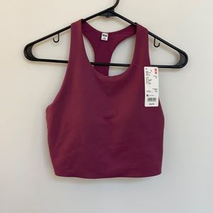Uniqlo active racerback long sports bra wireless